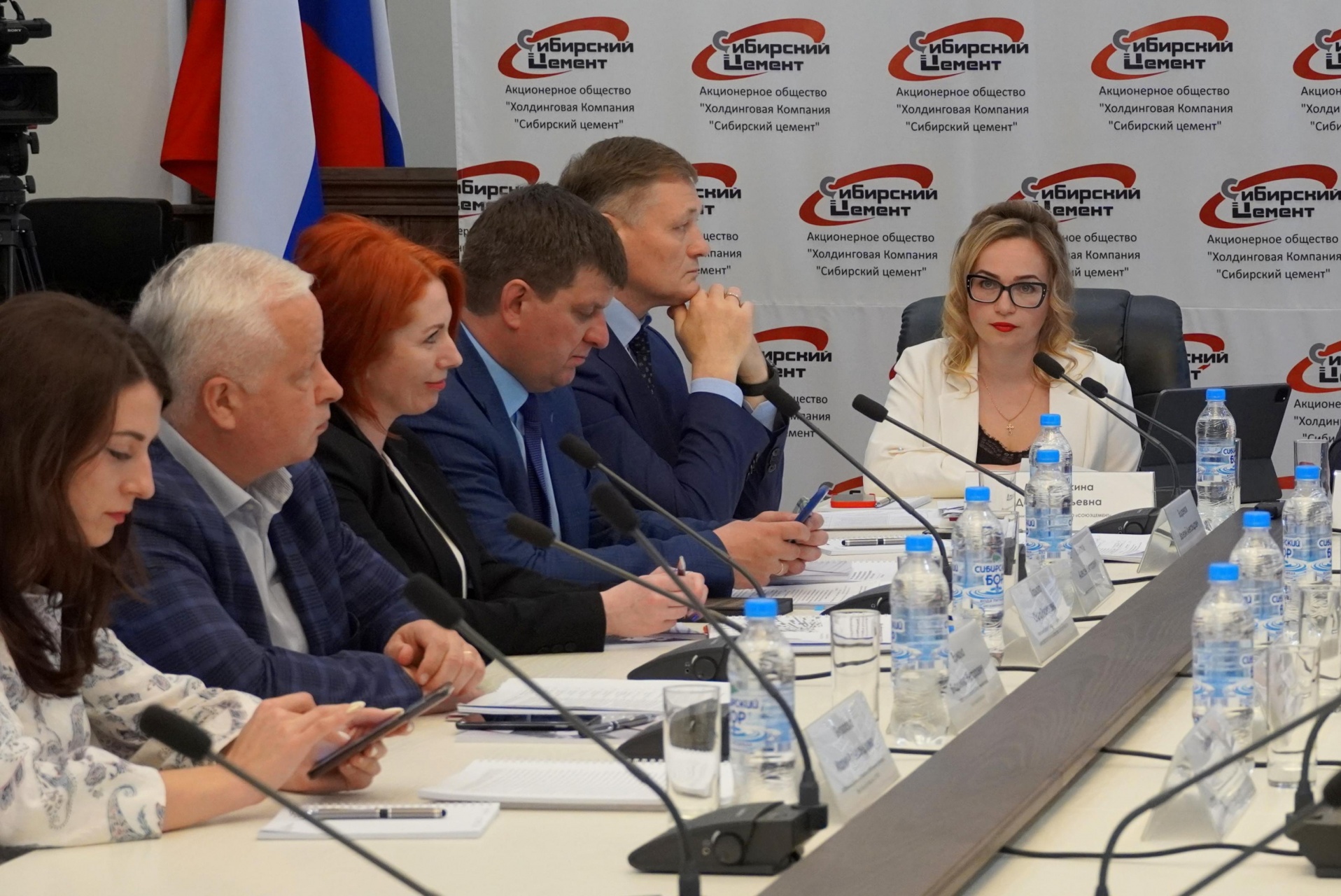 ЦЕМЕНТ НА ЗЫБКОЙ ПОЧВЕ
