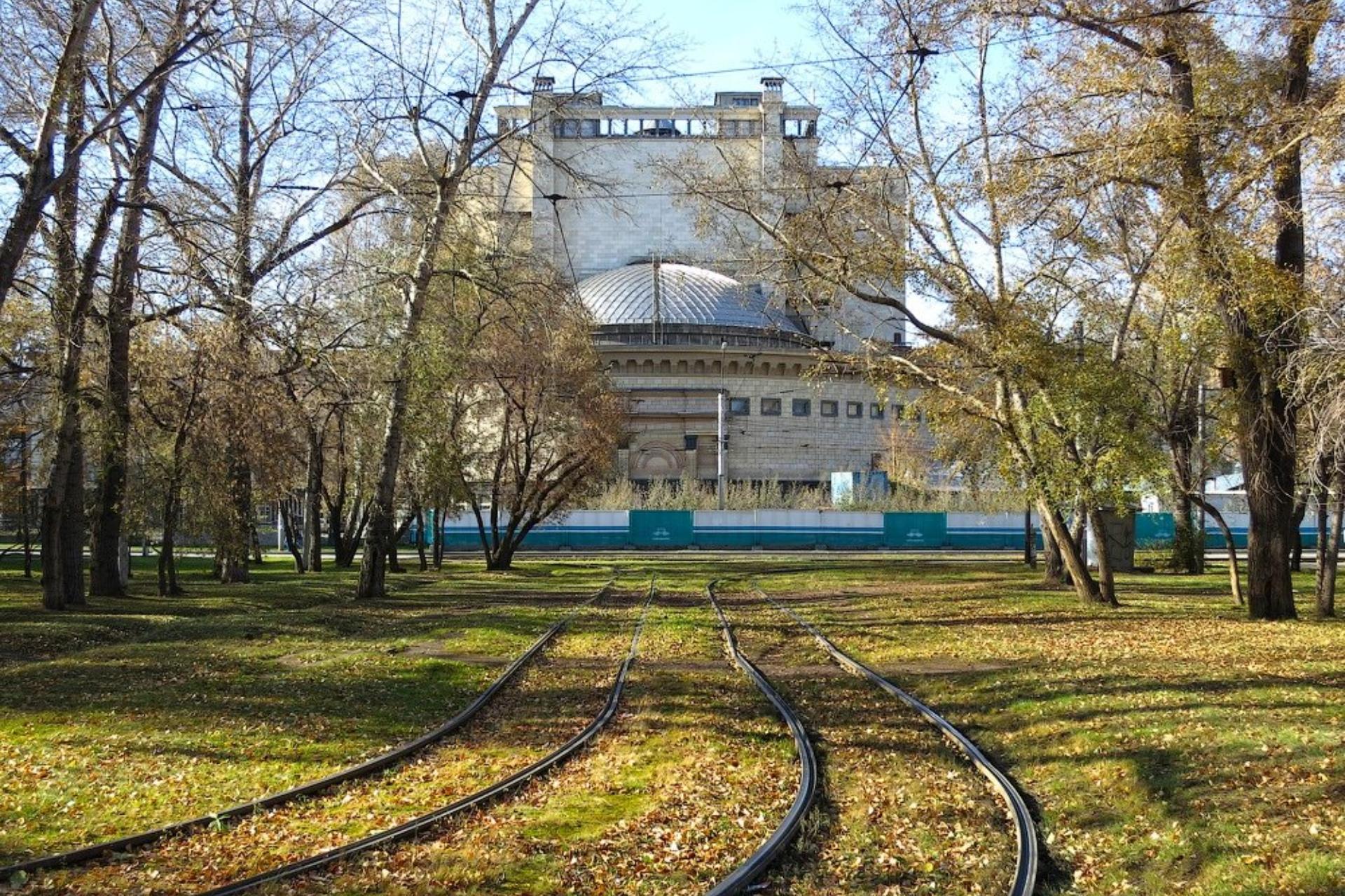 СКВЕР И СЕКВЕСТР
