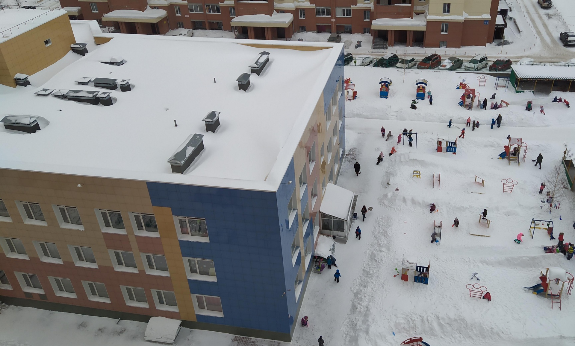 ДЕТИ СТИМУЛИРУЮТ СТРОИТЕЛЬСТВО