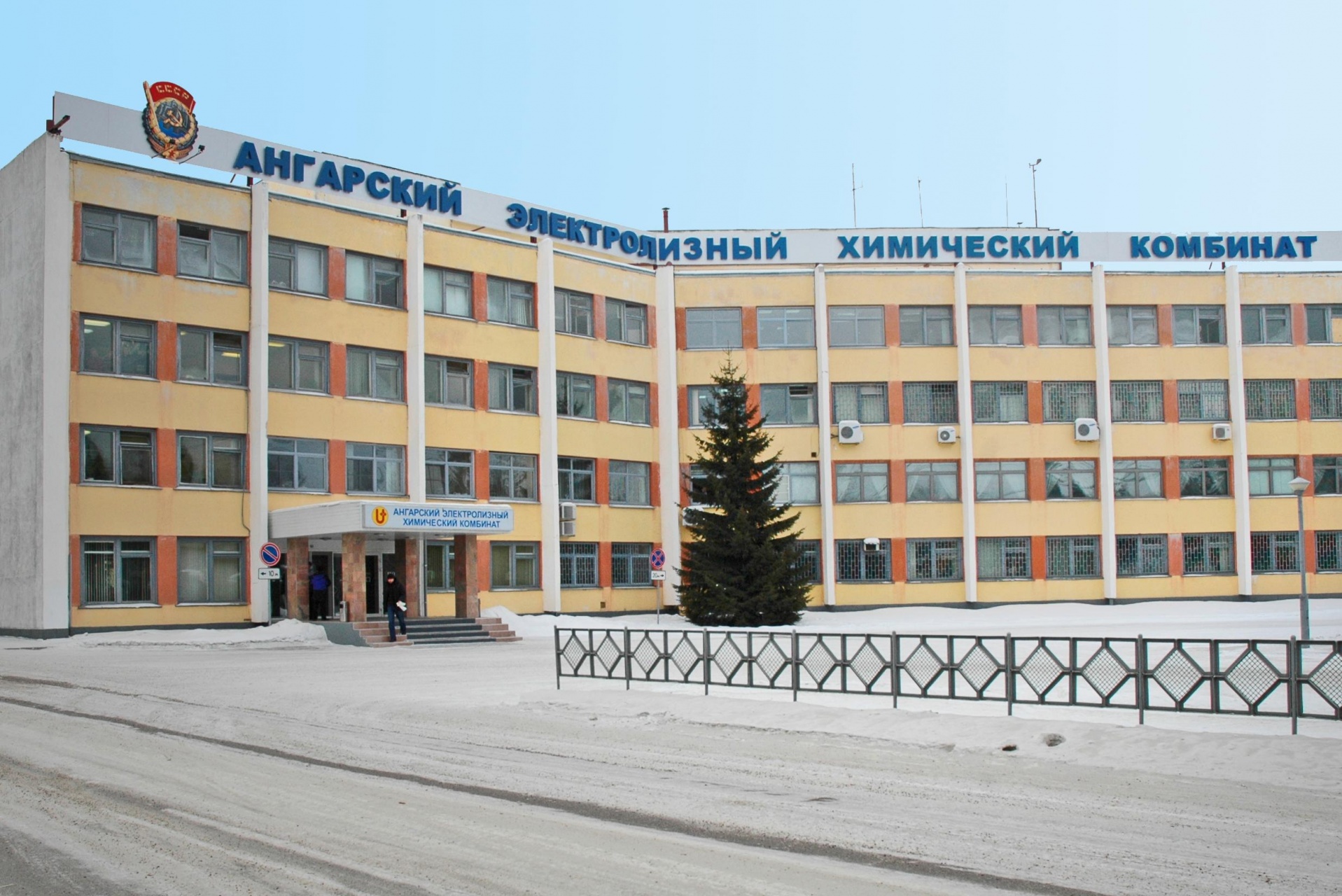 ЕСТЬ СЕРЬЕЗНАЯ РАБОТА