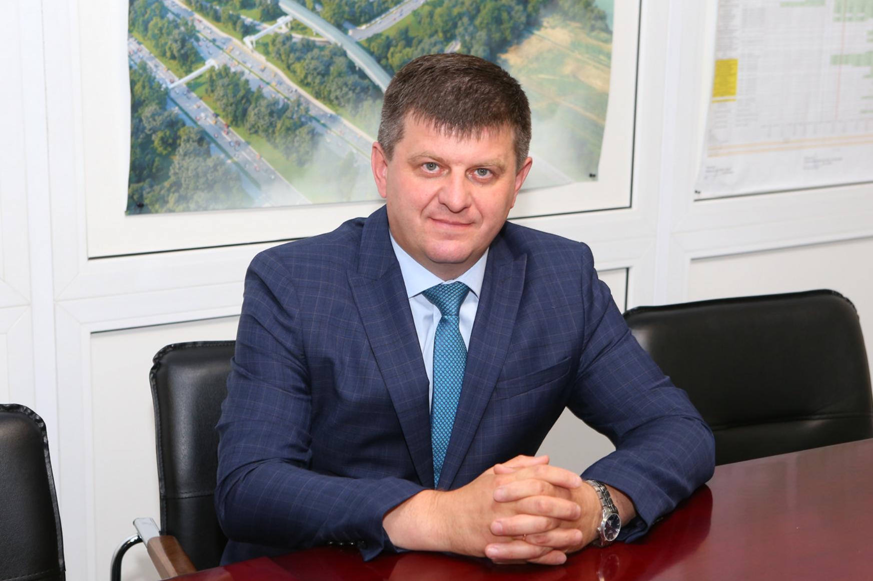 "ГДЕ-ТО ПРИХОДИТСЯ КРЕАТИВИТЬ"